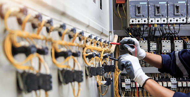 Professional Electrician technician working in Montvale, NJ